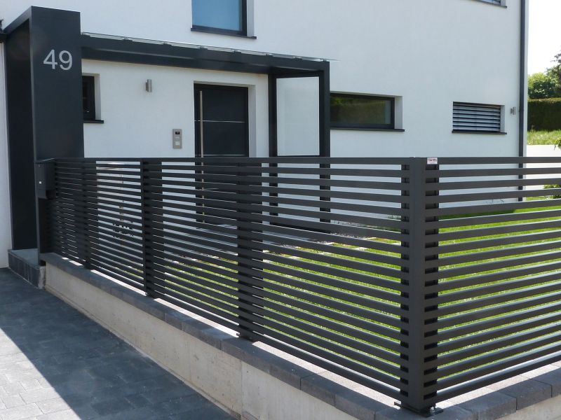 Vodorovné profily 30x30 mm