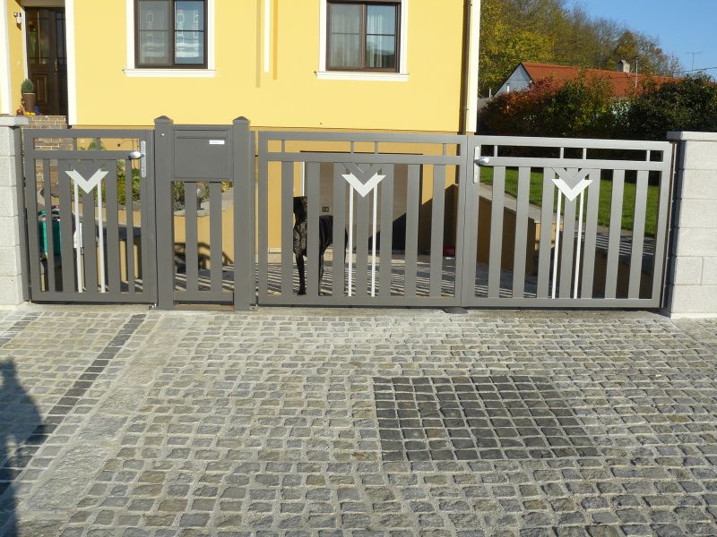 Svislý profil 80x20 mm