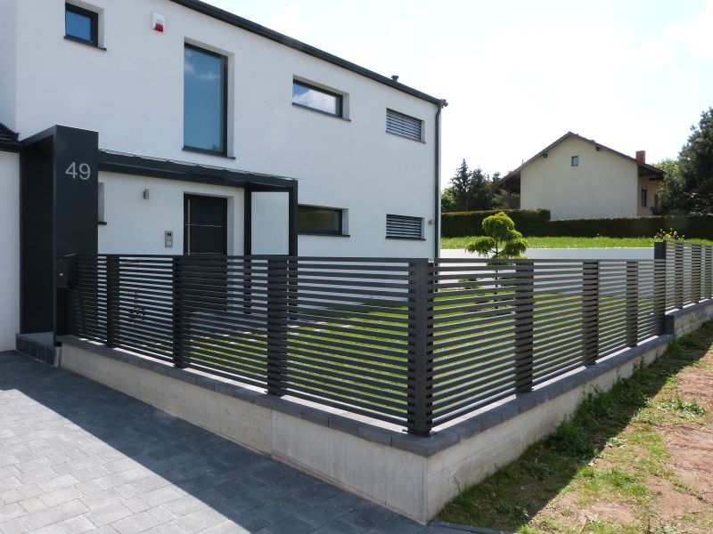 Vodorovné profily 30x30 mm