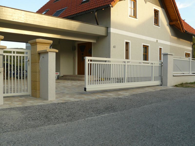 Svislý profil 20x20 mm