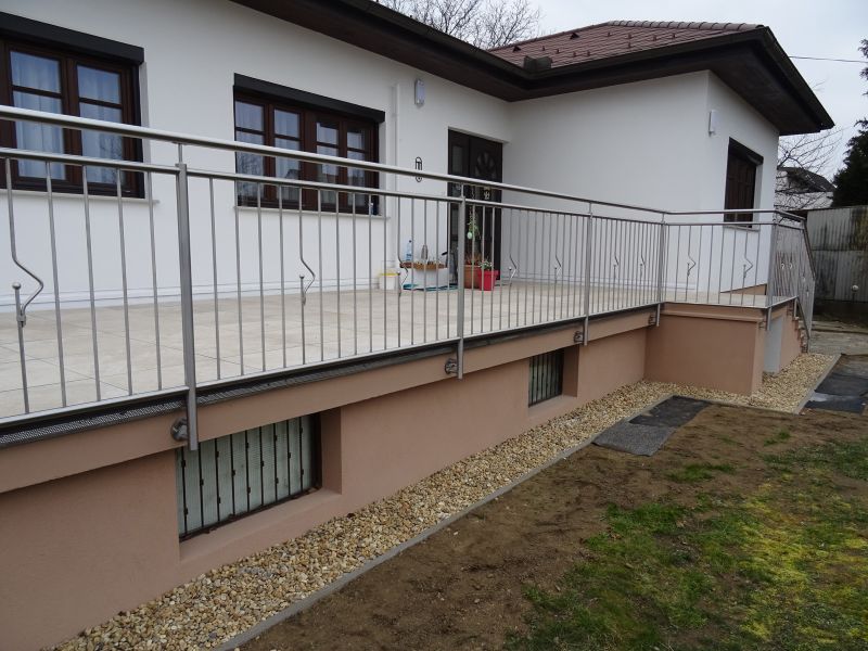 Zábradlí s tyčkami