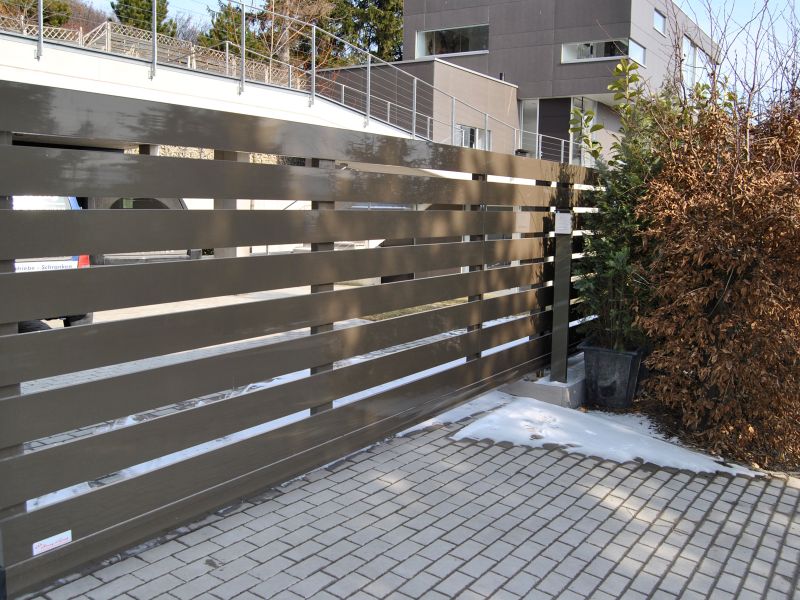 Vodorovné profily 120x20 mm