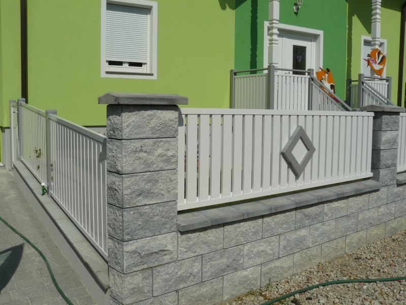 Svislý profil 80x20 mm