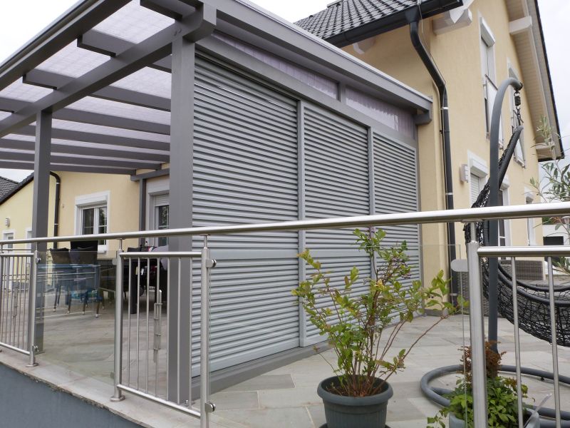 Posuvné stěny a fixní zasklení