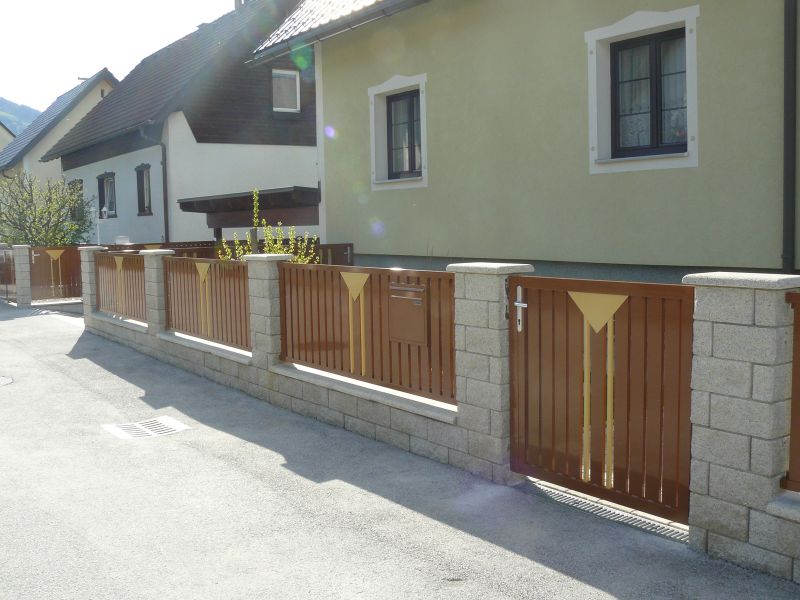 Svislý profil 80x20 mm