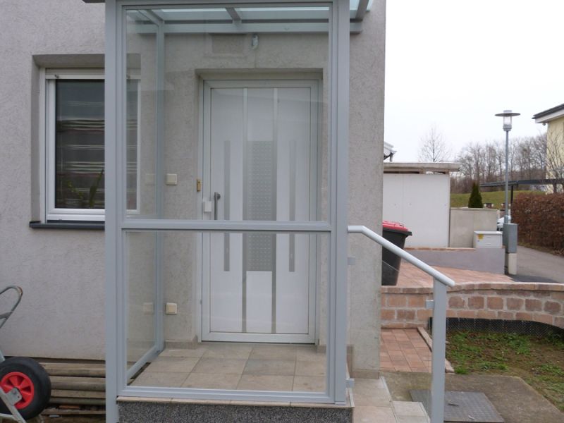 Vchodové stříšky