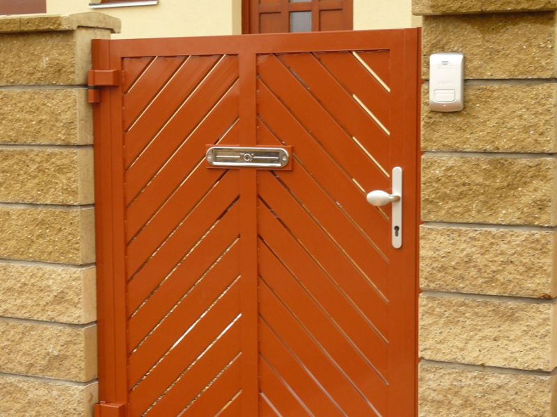 Svislý profil 80x20 mm