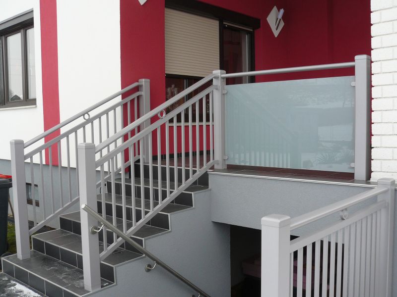 Svislé tyčky 20x20 mm