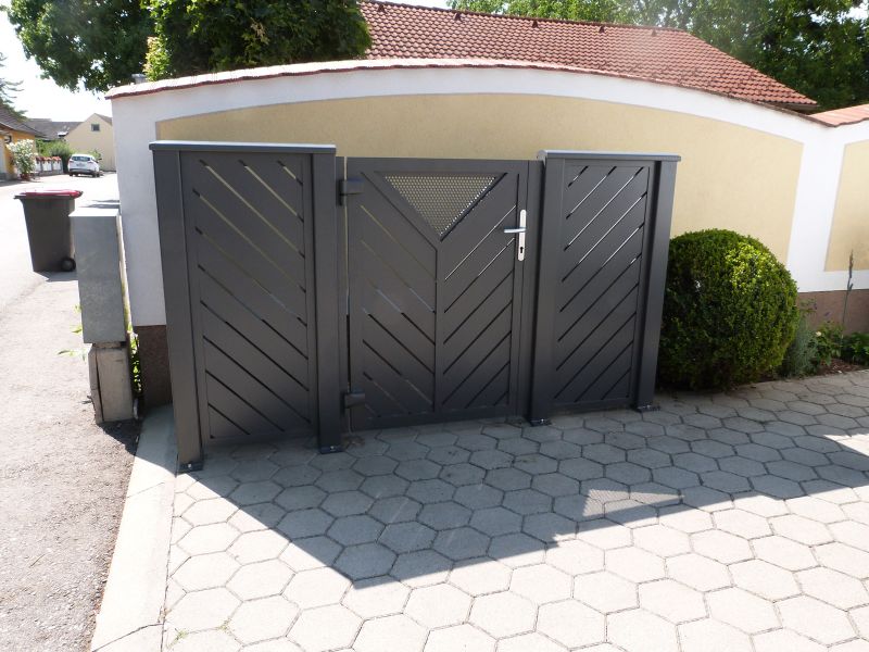 Svislý profil 80x20 mm