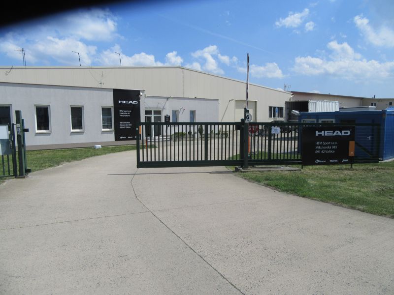 Svislý profil 20x20 mm